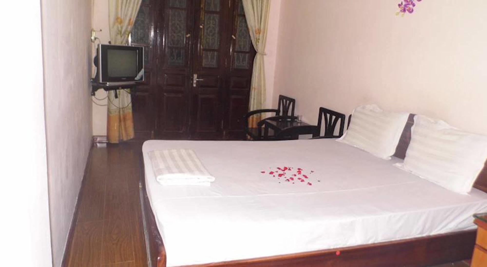 Hanoi Caballos Hotel ภายนอก รูปภาพ