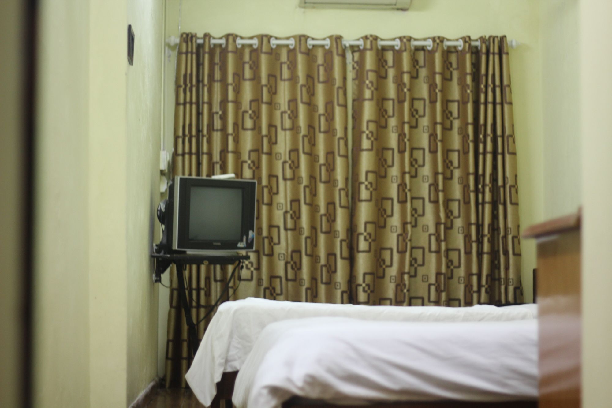 Hanoi Caballos Hotel ภายนอก รูปภาพ
